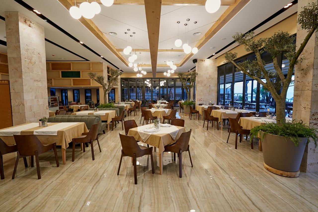 Eter Hotel Golem  Exterior foto
